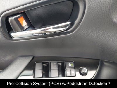 2022 Toyota Prius LE AWD-e