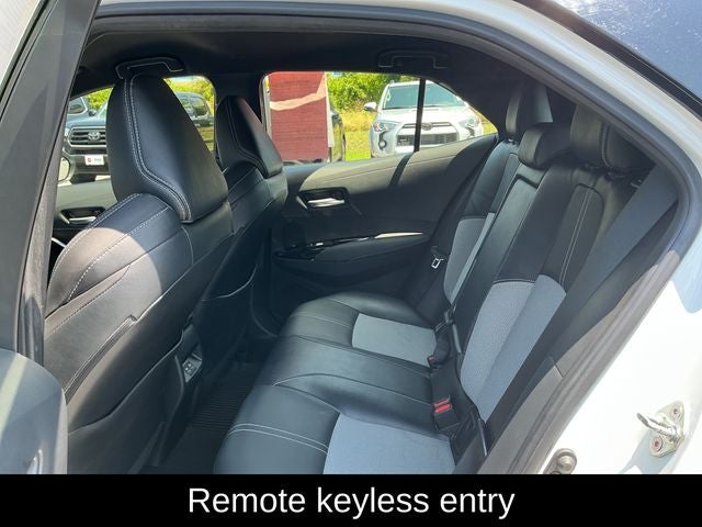2024 Toyota Corolla Hatchback XSE
