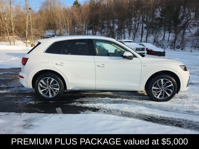 2022 Audi Q5 45 S line Premium quattro