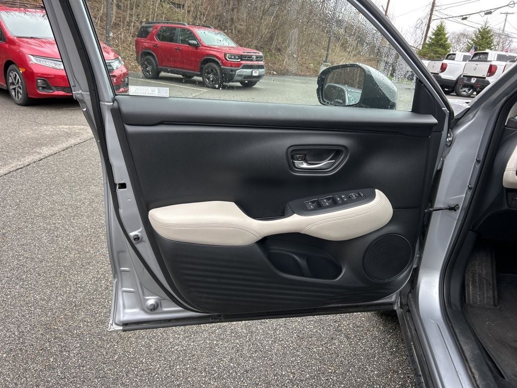 2023 Honda HR-V LX