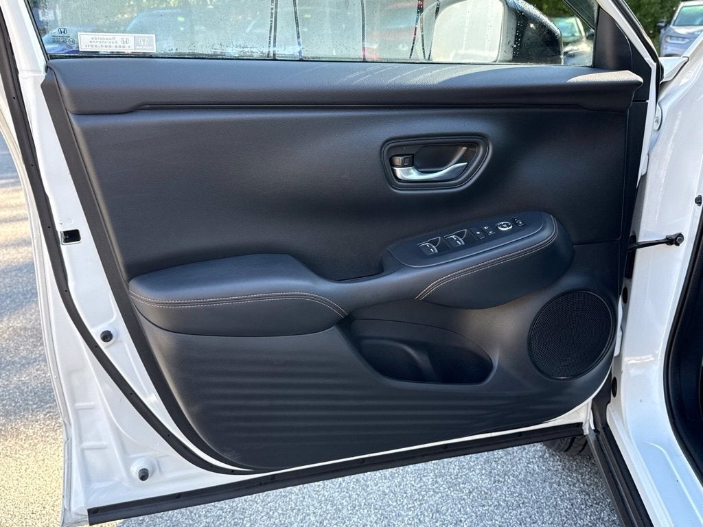 2024 Honda HR-V Sport w/o BSI