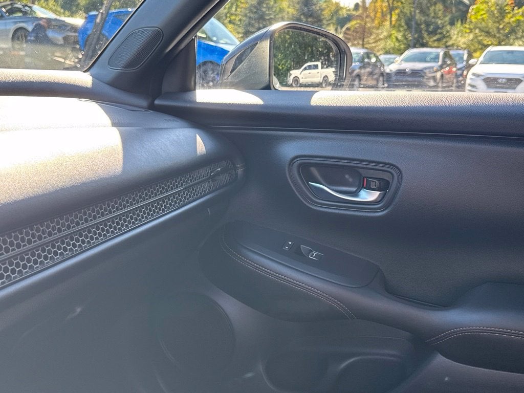 2025 Honda HR-V Sport SPORT AWD