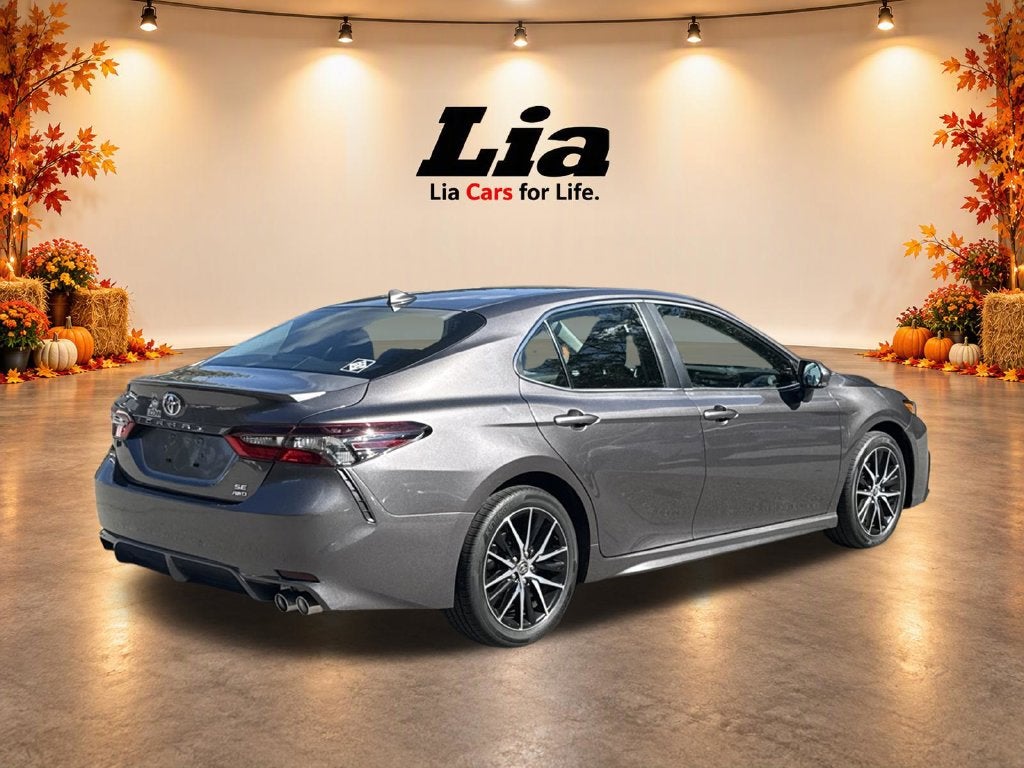 2023 Toyota Camry SE AWD