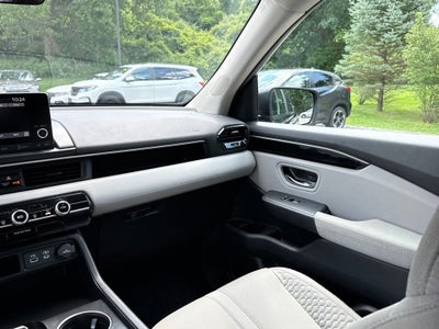 2023 Honda Pilot LX