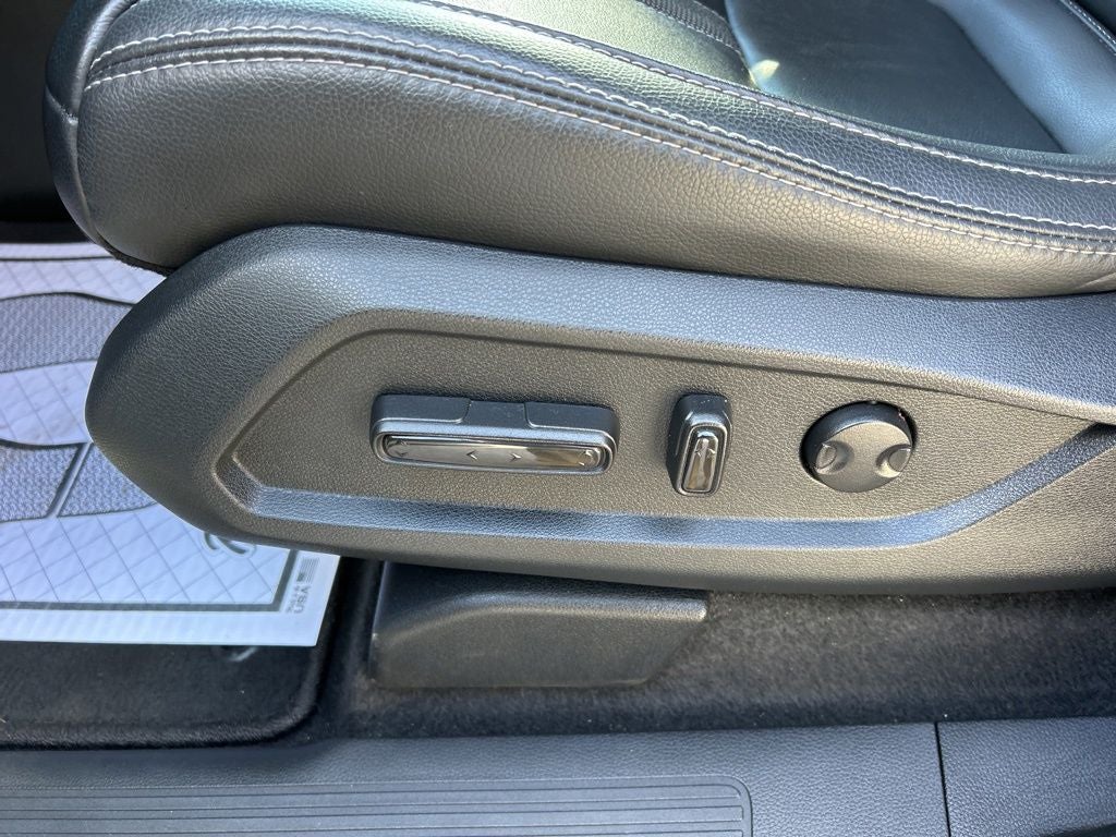 2023 Honda Pilot EX-L 8 Passenger