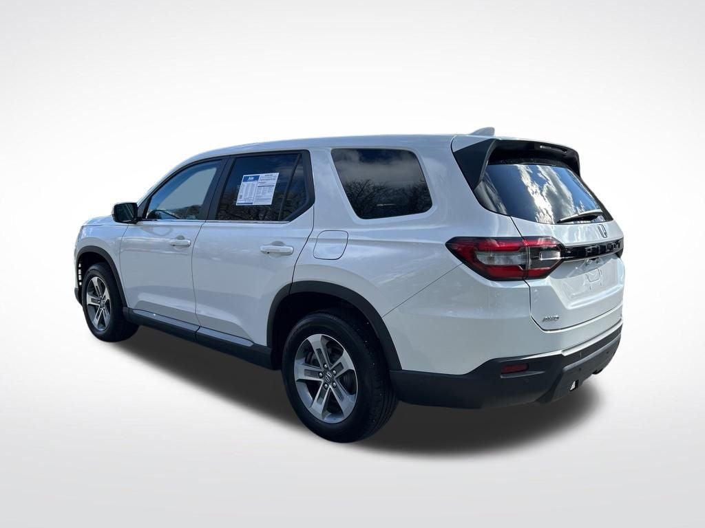 2023 Honda Pilot EX-L 8 Passenger