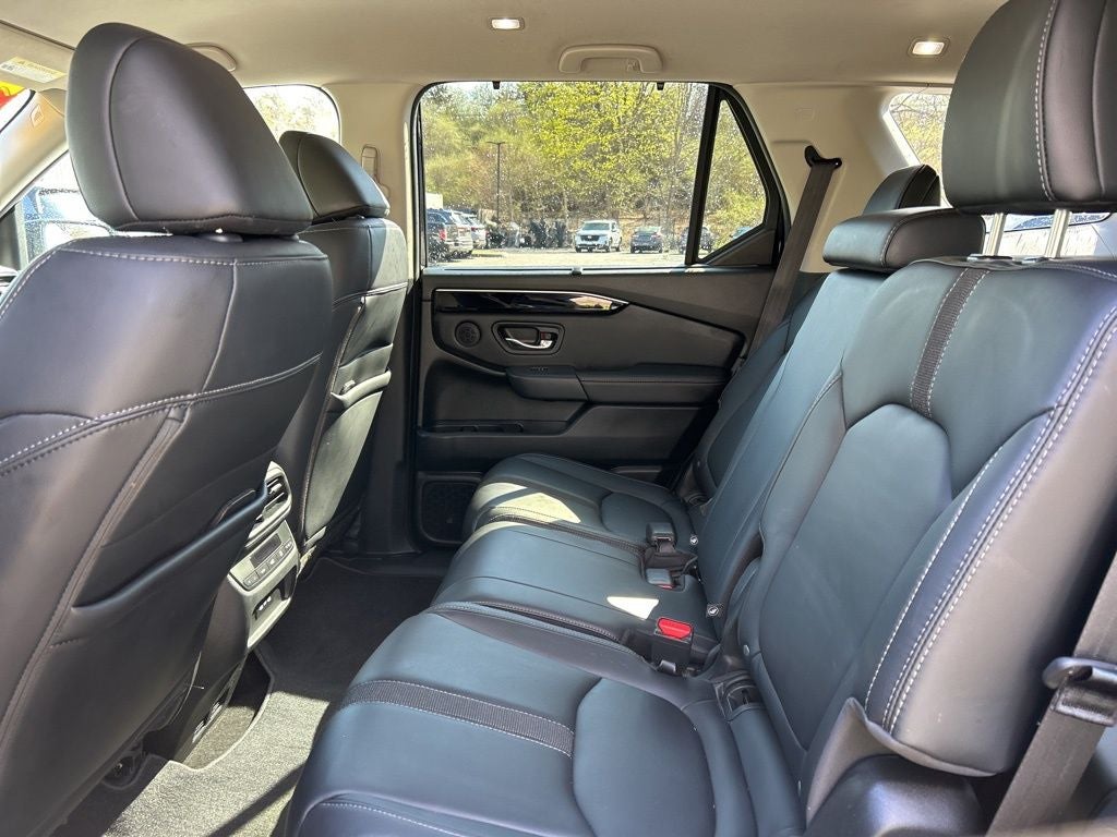 2024 Honda Pilot EX-L 8 Passenger