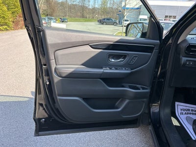 2023 Honda Pilot EX-L 7 Passenger