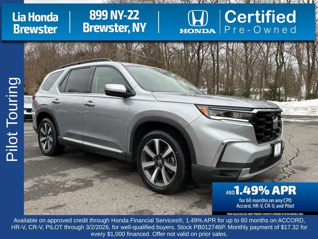 2023 Honda Pilot Touring 8 Passenger