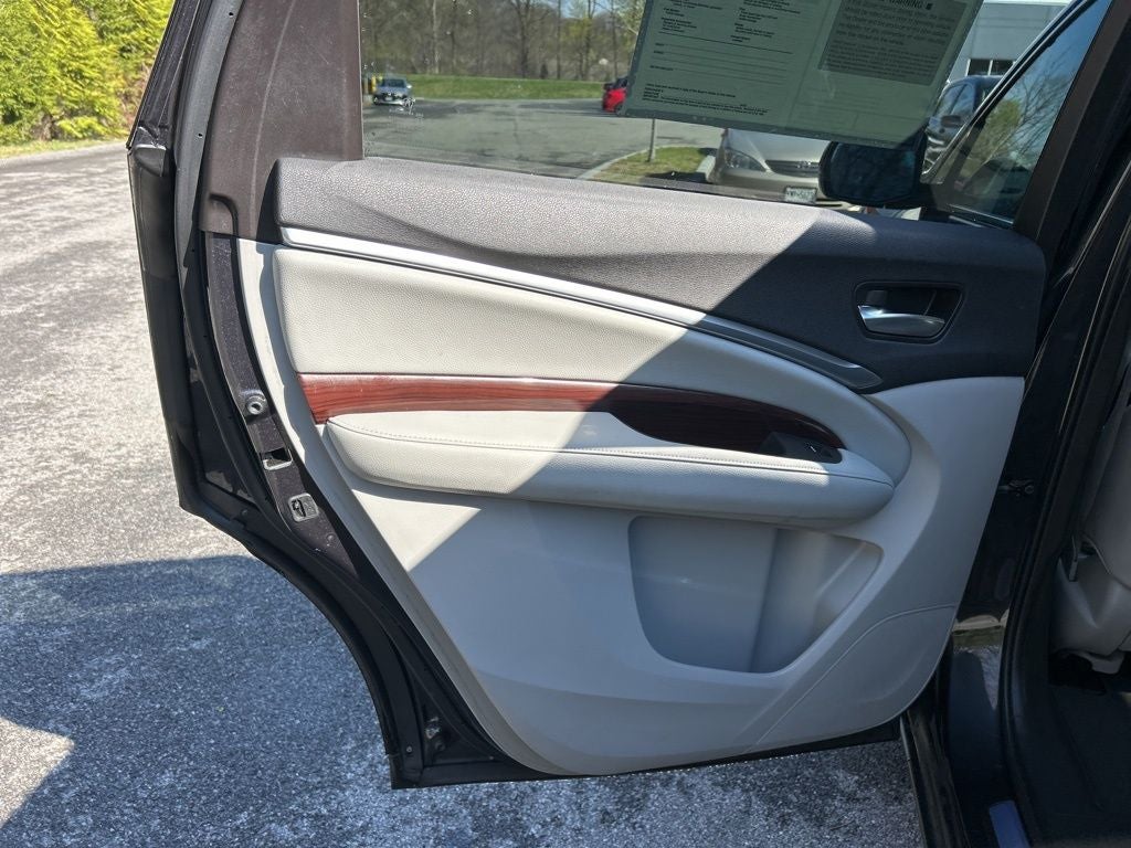 2016 Acura MDX 3.5L SH-AWD w/Technology Package