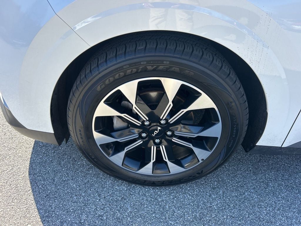 2022 Kia Carnival EX