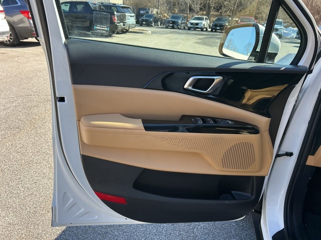 2022 Kia Carnival EX