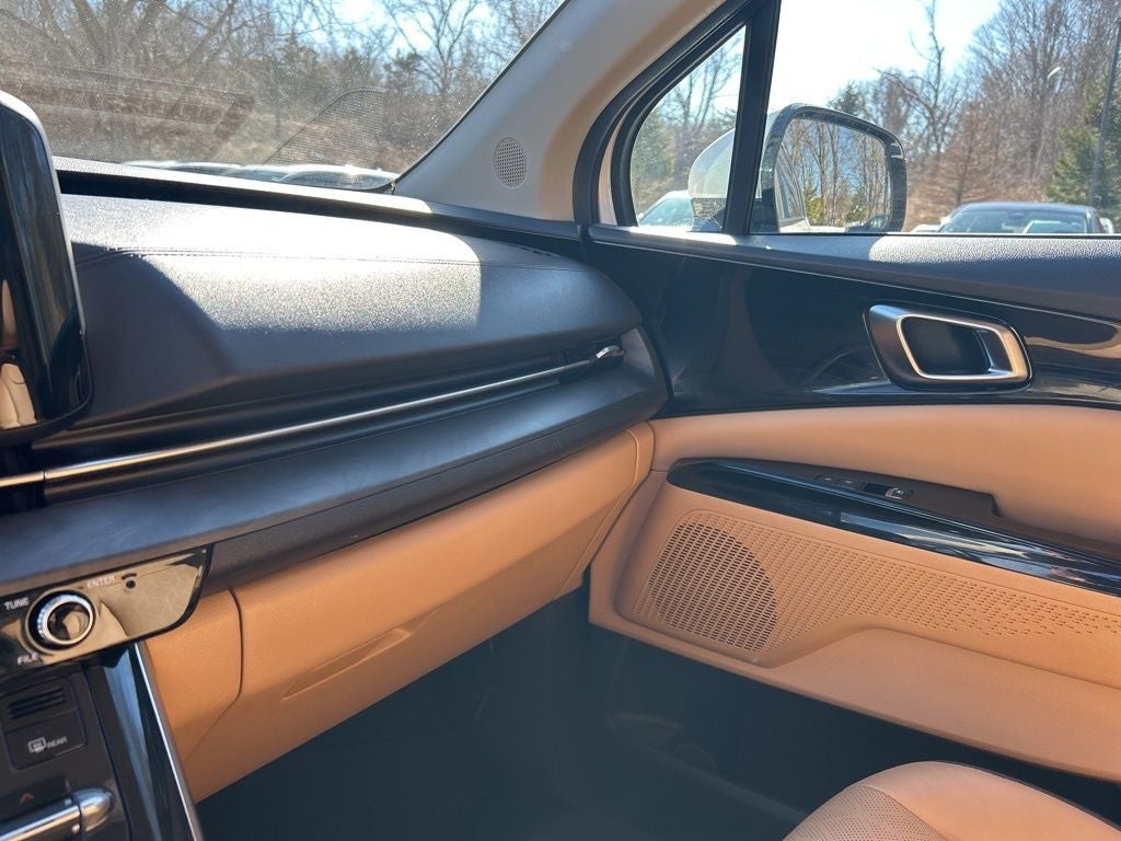 2022 Kia Carnival EX