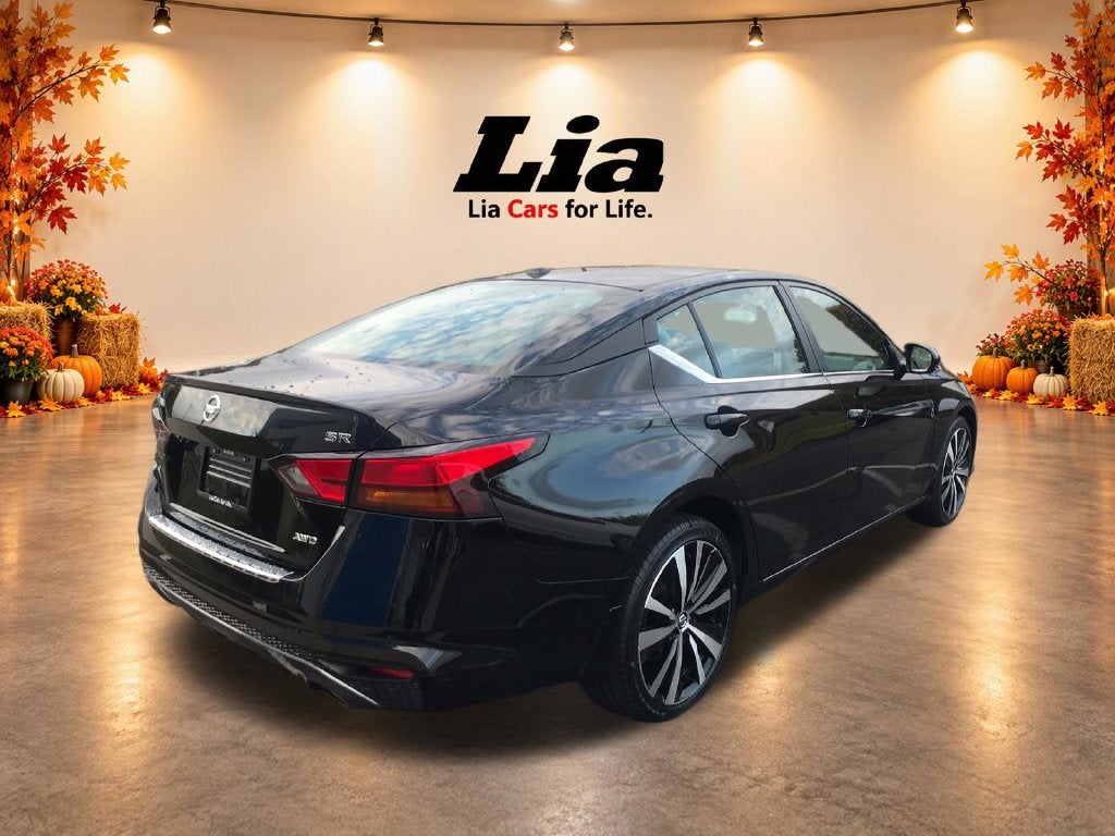 2021 Nissan Altima 2.5 SR