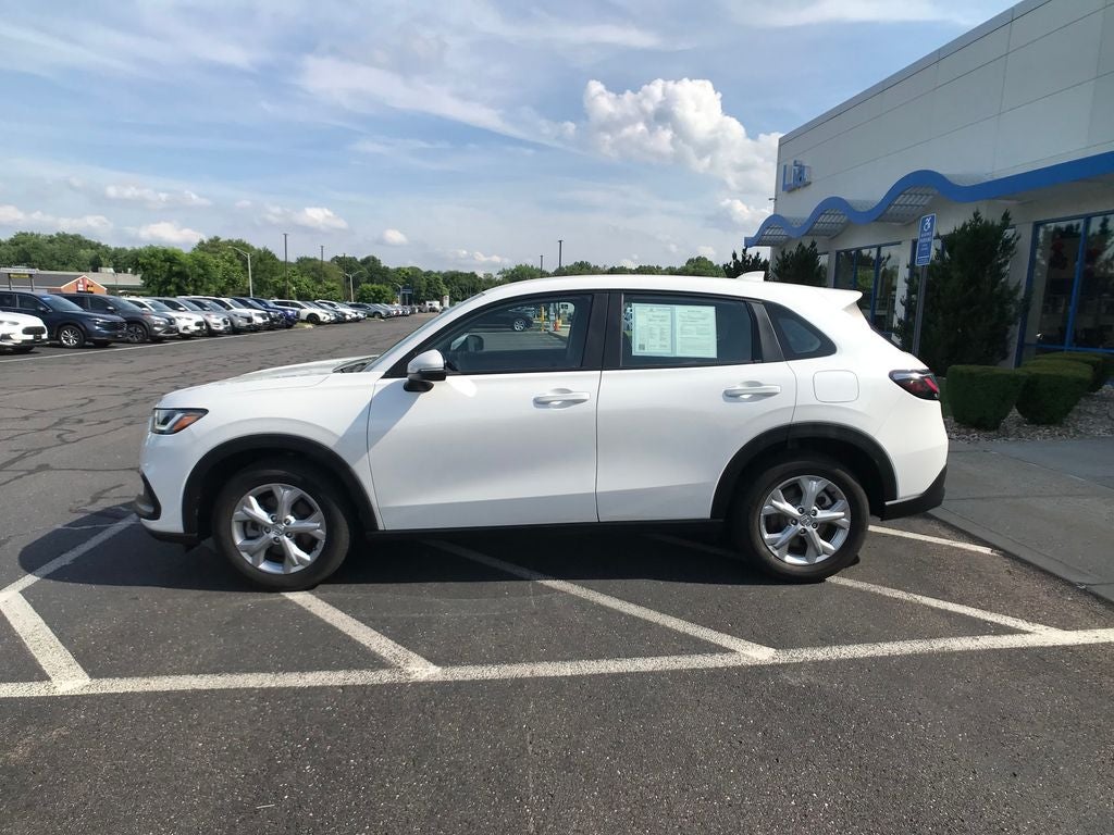2025 Honda HR-V LX