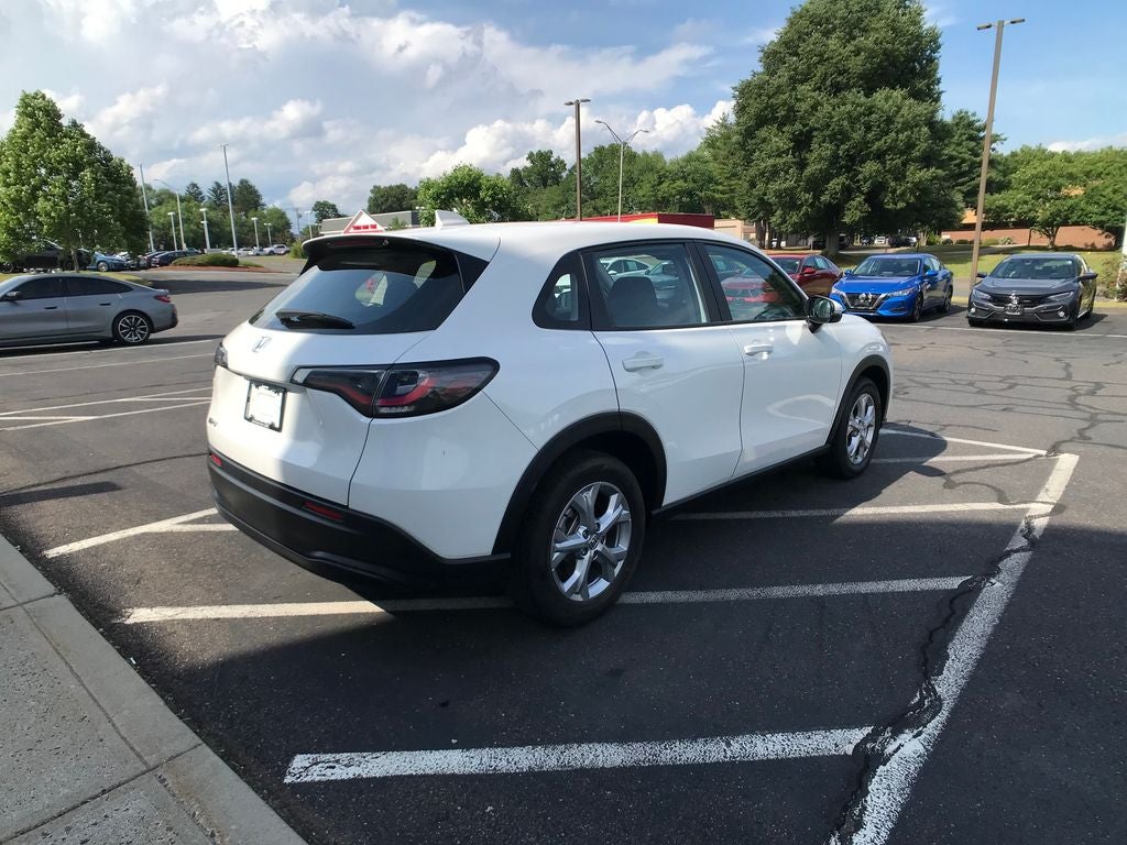 2025 Honda HR-V LX