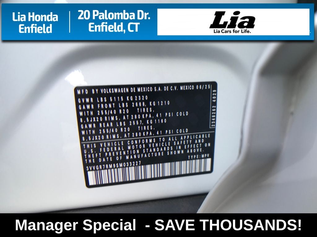 2025 Volkswagen Tiguan 2.0T SE R-Line Black