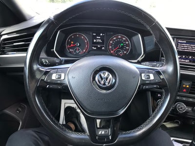 2019 Volkswagen Jetta R-Line