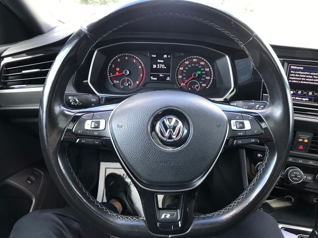 2019 Volkswagen Jetta R-Line