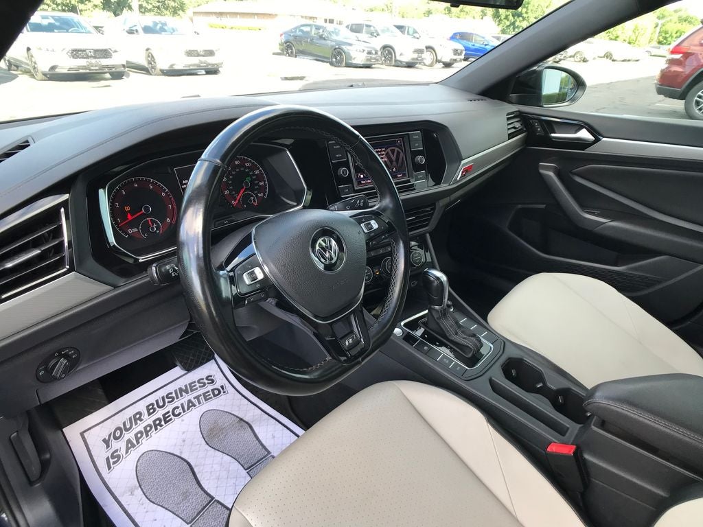 2019 Volkswagen Jetta R-Line