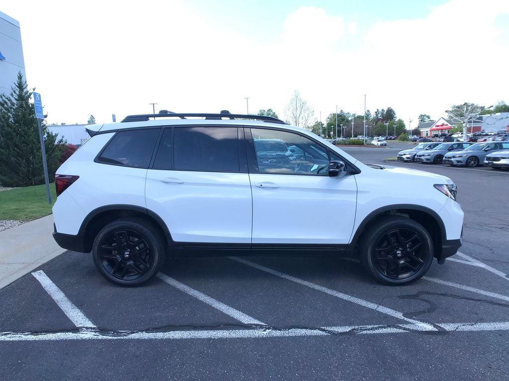 2024 Honda Passport Black Edition