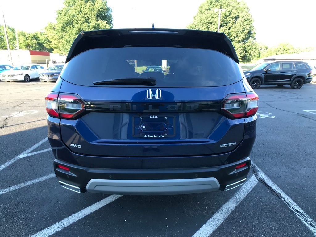2024 Honda Pilot Touring