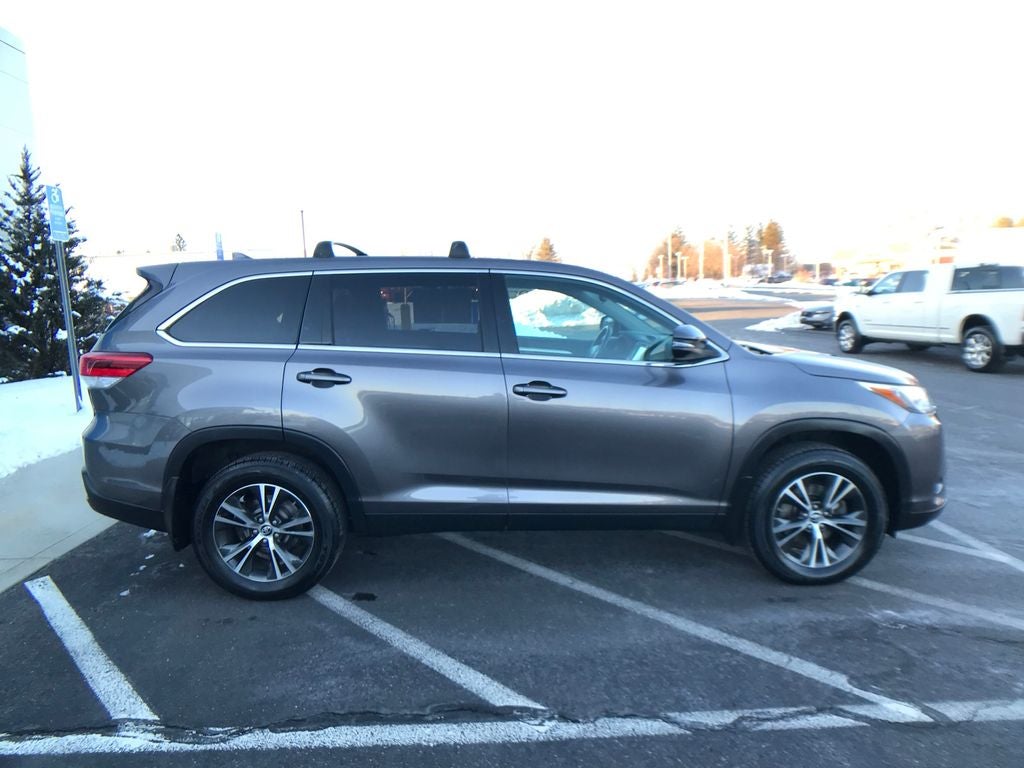2019 Toyota Highlander LE Plus