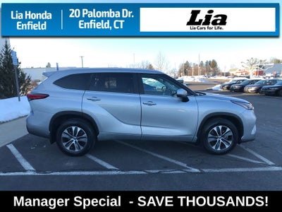 2023 Toyota Highlander XLE