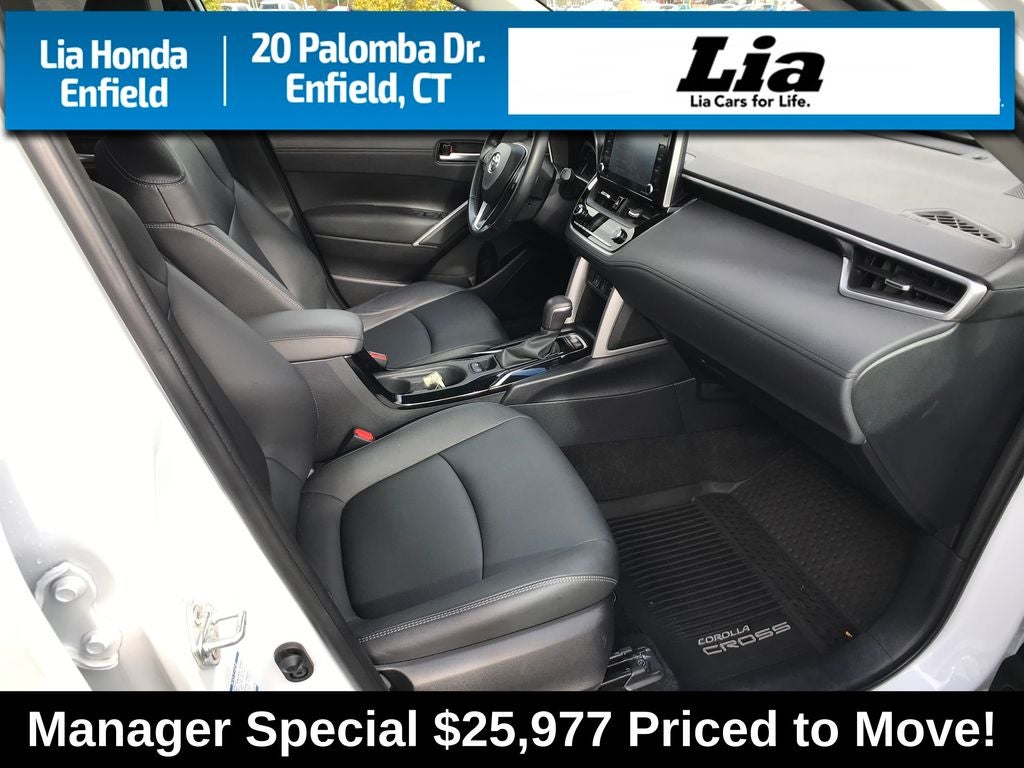 2022 Toyota Corolla Cross XLE