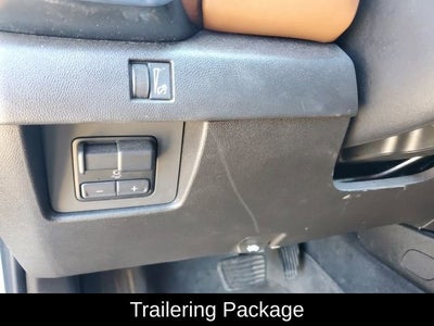 2024 GMC Canyon 4WD AT4