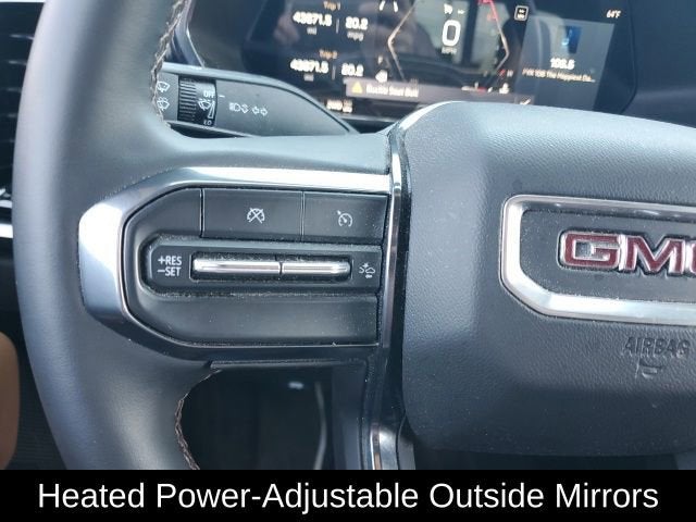 2024 GMC Canyon 4WD AT4