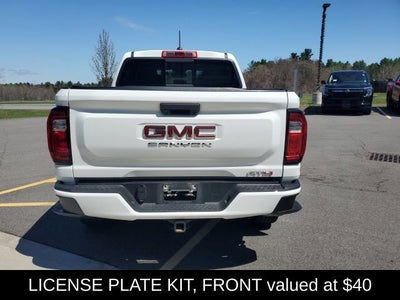 2024 GMC Canyon 4WD AT4