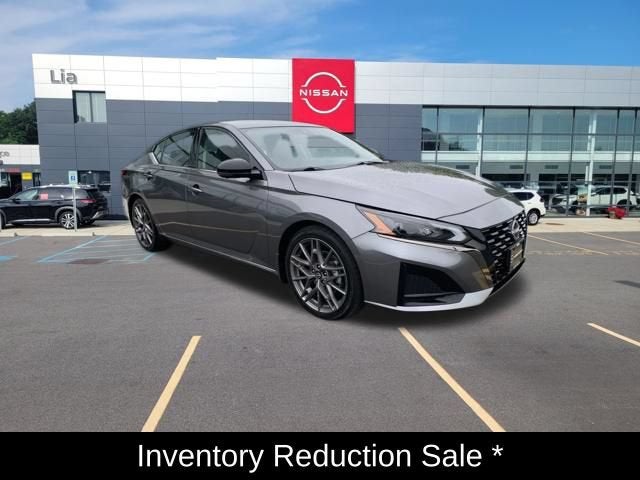 2024 Nissan Altima 2.0 SR