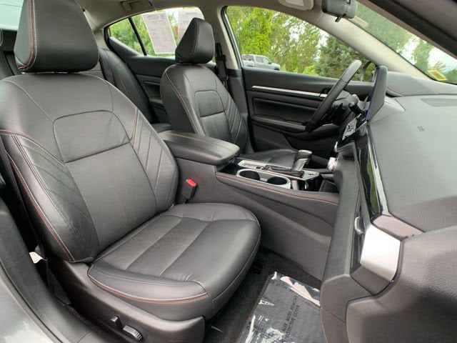 2024 Nissan Altima 2.0 SR