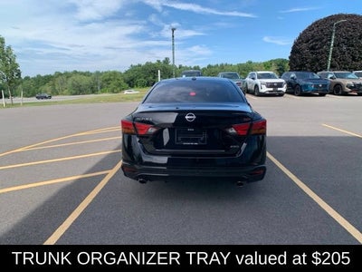 2025 Nissan Altima SR