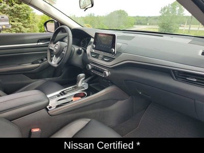 2025 Nissan Altima SR