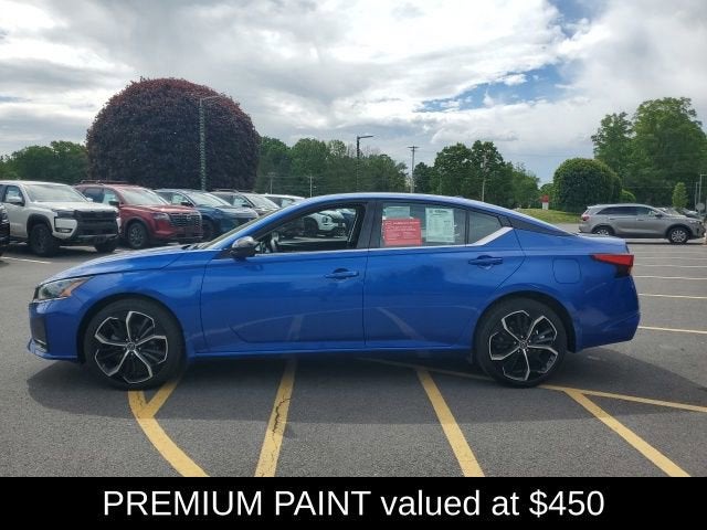 2025 Nissan Altima SR