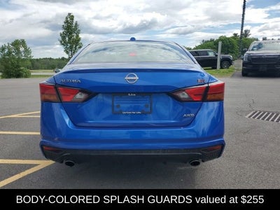 2025 Nissan Altima SR