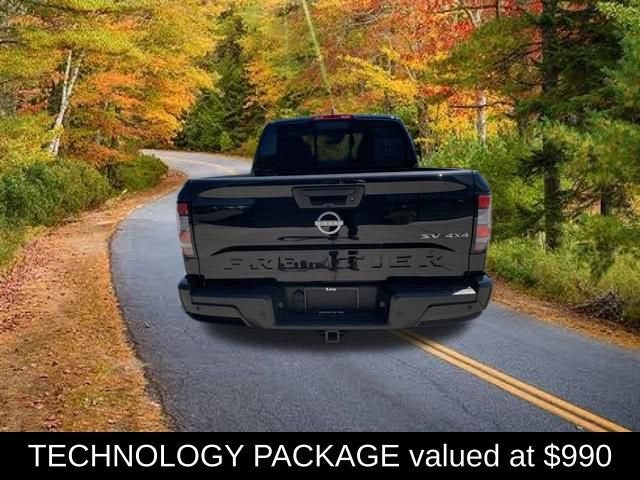 2023 Nissan Frontier SV