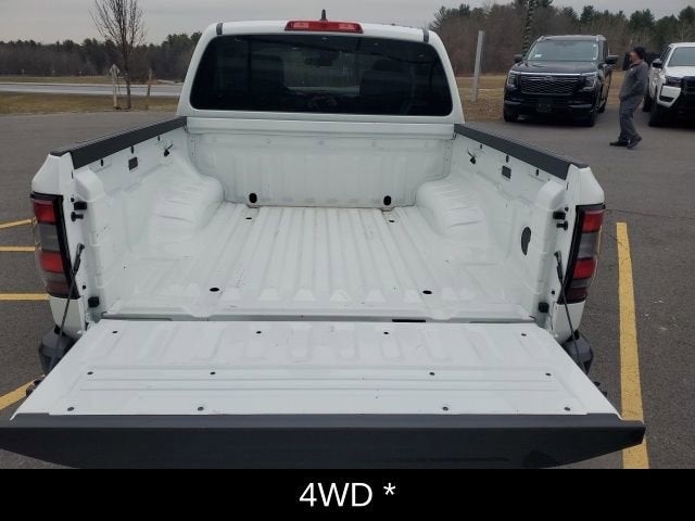 2023 Nissan Frontier S