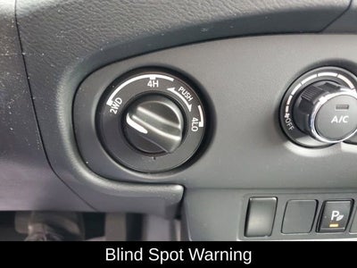 2023 Nissan Frontier S