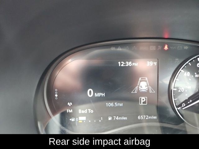 2023 Nissan Kicks SR