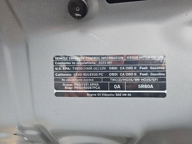 2023 Nissan Kicks SR