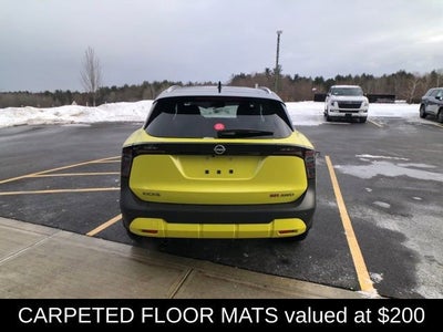 2025 Nissan Kicks SR