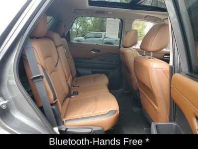 2023 Nissan Pathfinder Platinum