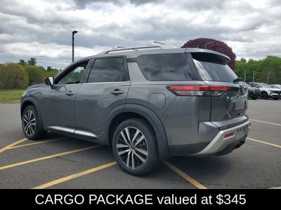 2023 Nissan Pathfinder Platinum
