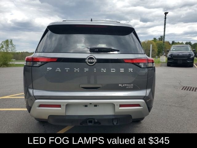 2023 Nissan Pathfinder Platinum