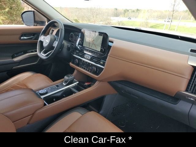 2024 Nissan Pathfinder Platinum