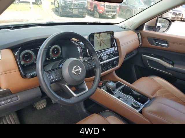 2024 Nissan Pathfinder Platinum