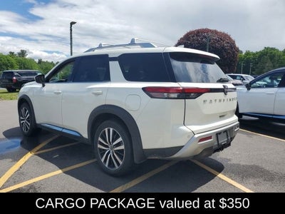 2024 Nissan Pathfinder Platinum